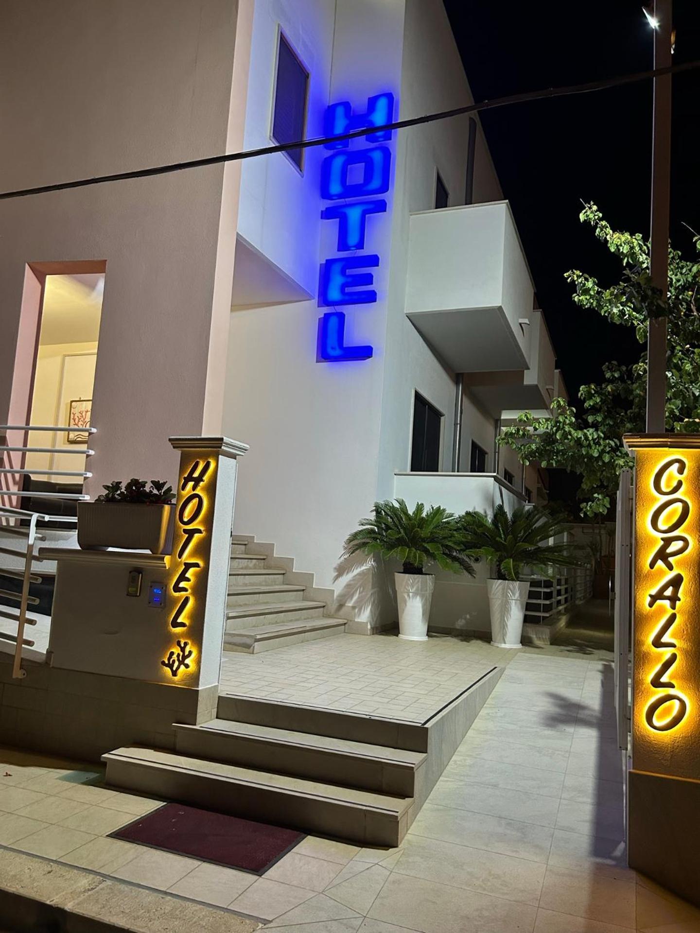 Hotel Corallo Torre Santa Sabina Εξωτερικό φωτογραφία