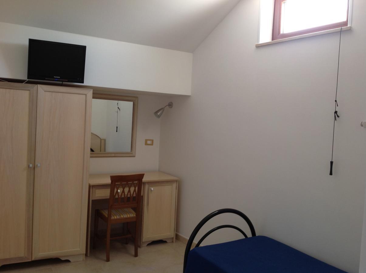 Hotel Corallo Torre Santa Sabina Εξωτερικό φωτογραφία